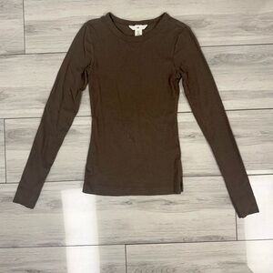 Women’s H&M Chocolate Long Sleeve Top, size XS